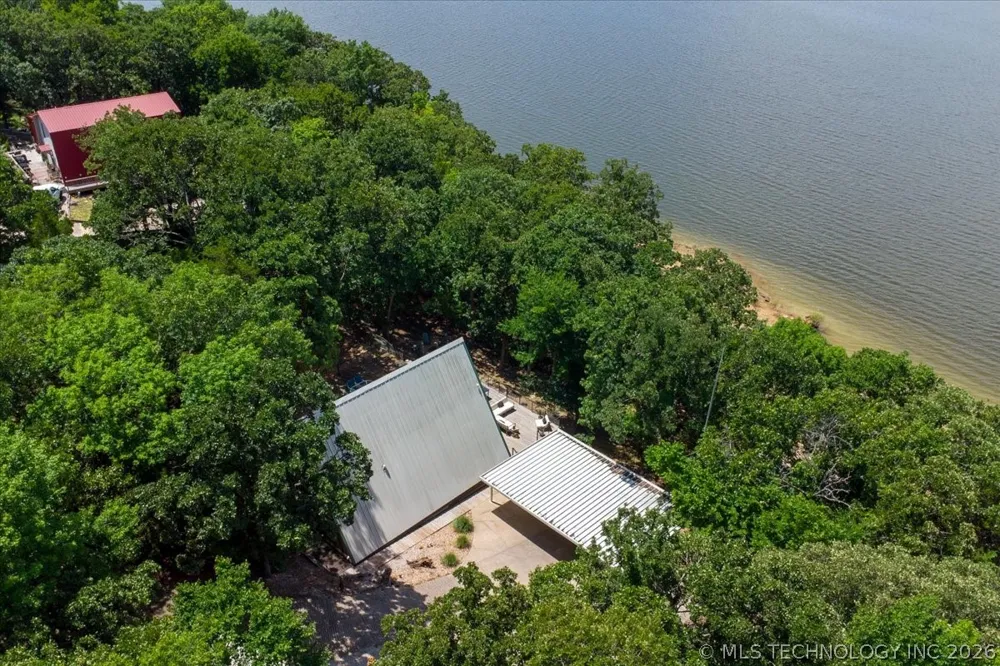 90 W Cedar Loop Cleveland, OK 74020