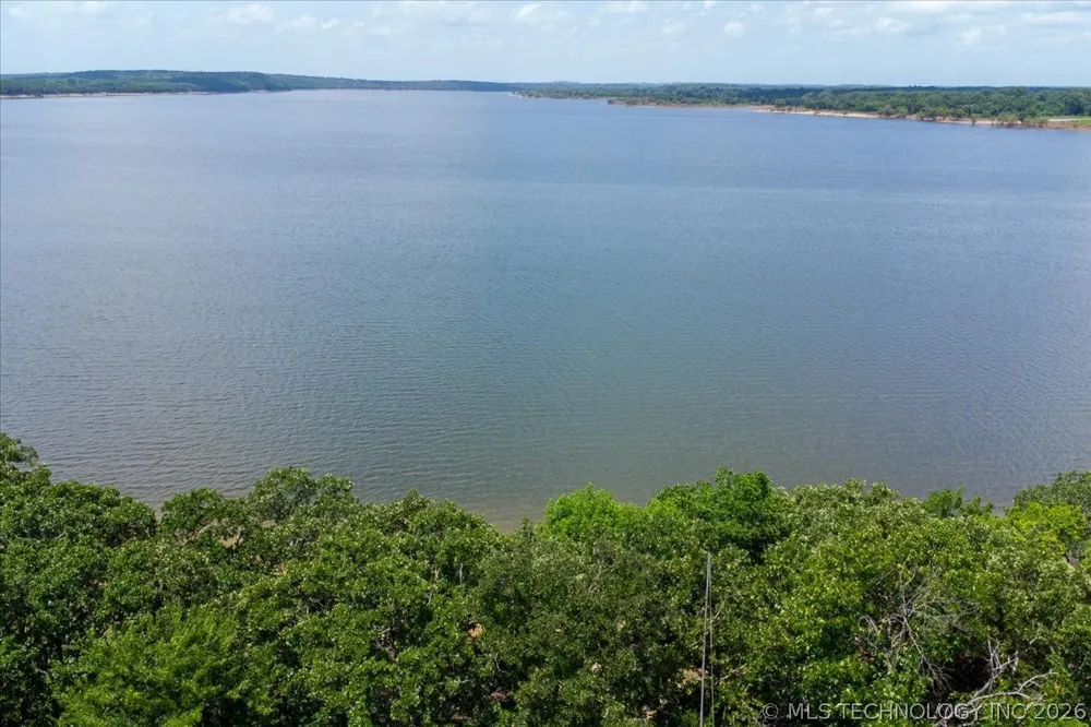 90 W Cedar Loop Cleveland, OK 74020