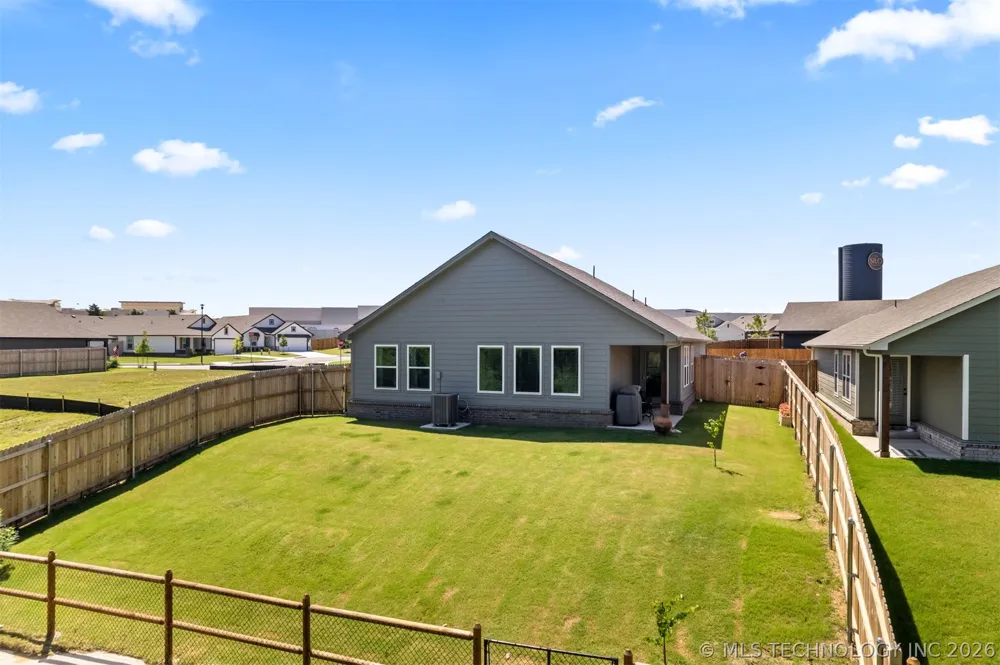 11403 E 94th Street Owasso, OK 74055