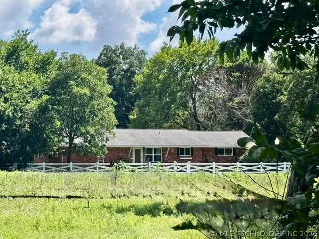 4569 Arcadia Marietta, OK 73448