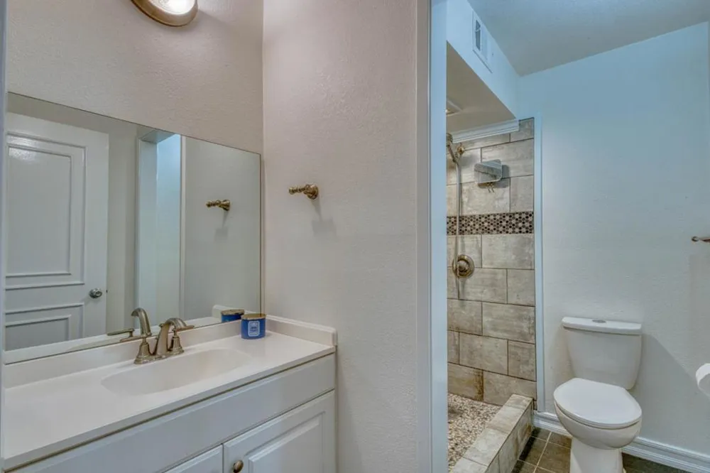 2398 Main Street #A Salinas, CA 93906