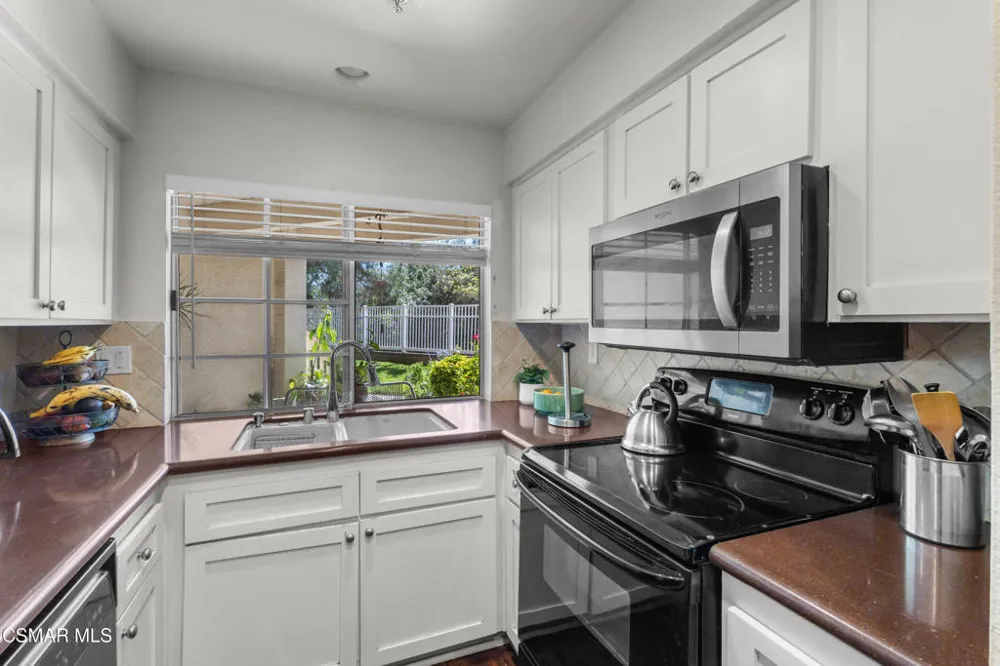 631 Oak Run Trail #Tl109 Oak Park, CA 91377