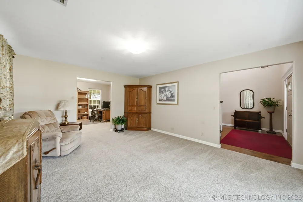 16403 E 89th Street Owasso, OK 74055