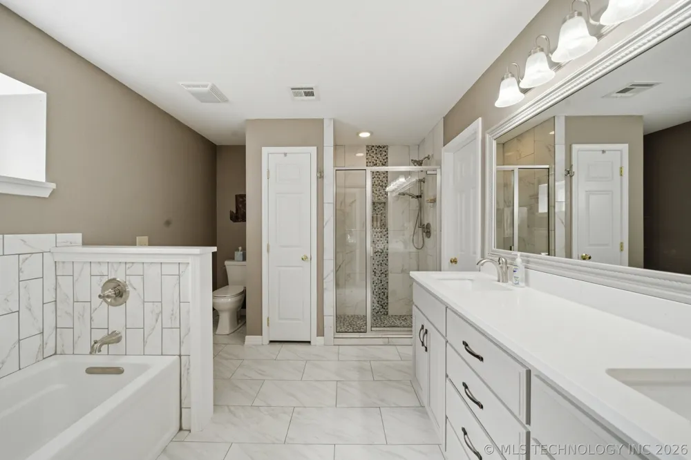 16403 E 89th Street Owasso, OK 74055