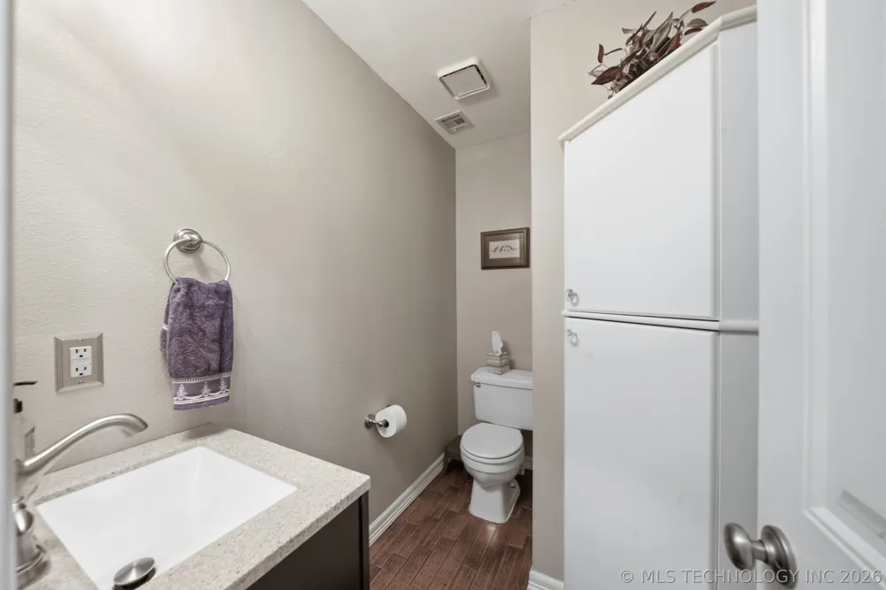 16403 E 89th Street Owasso, OK 74055
