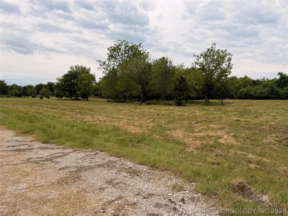 4718 E 472nd Road Claremore, OK 74019