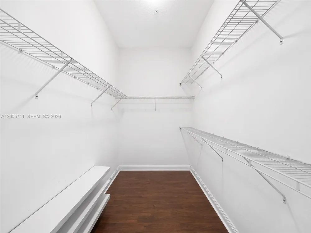 1732 NW 124th Pl Pembroke Pines, FL 33028