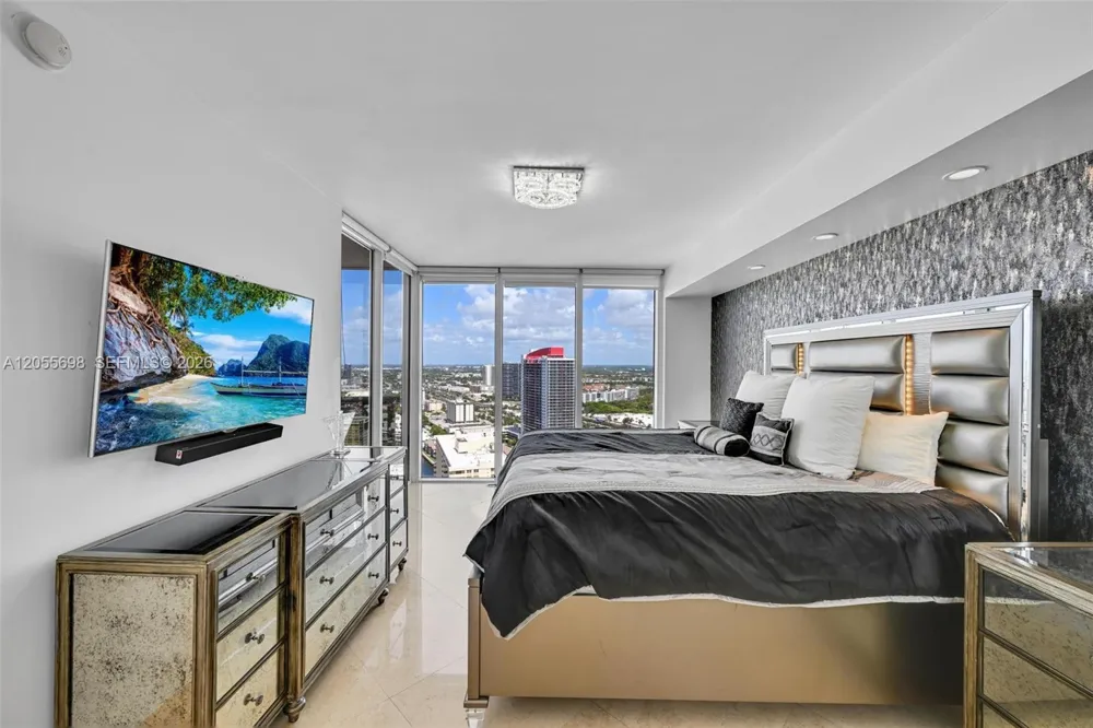 1850 S Ocean Dr #3207 Hallandale Beach, FL 33009