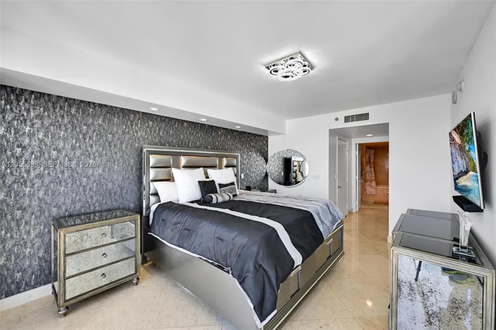 1850 S Ocean Dr #3207 Hallandale Beach, FL 33009