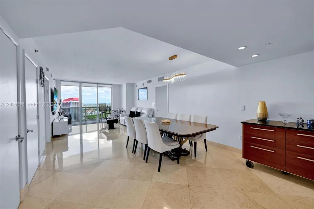 1850 S Ocean Dr #3207 Hallandale Beach, FL 33009