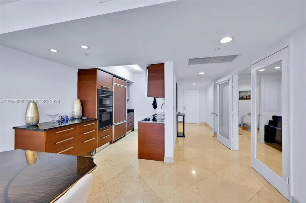 1850 S Ocean Dr #3207 Hallandale Beach, FL 33009
