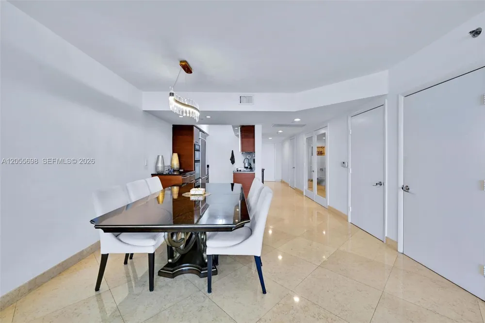 1850 S Ocean Dr #3207 Hallandale Beach, FL 33009