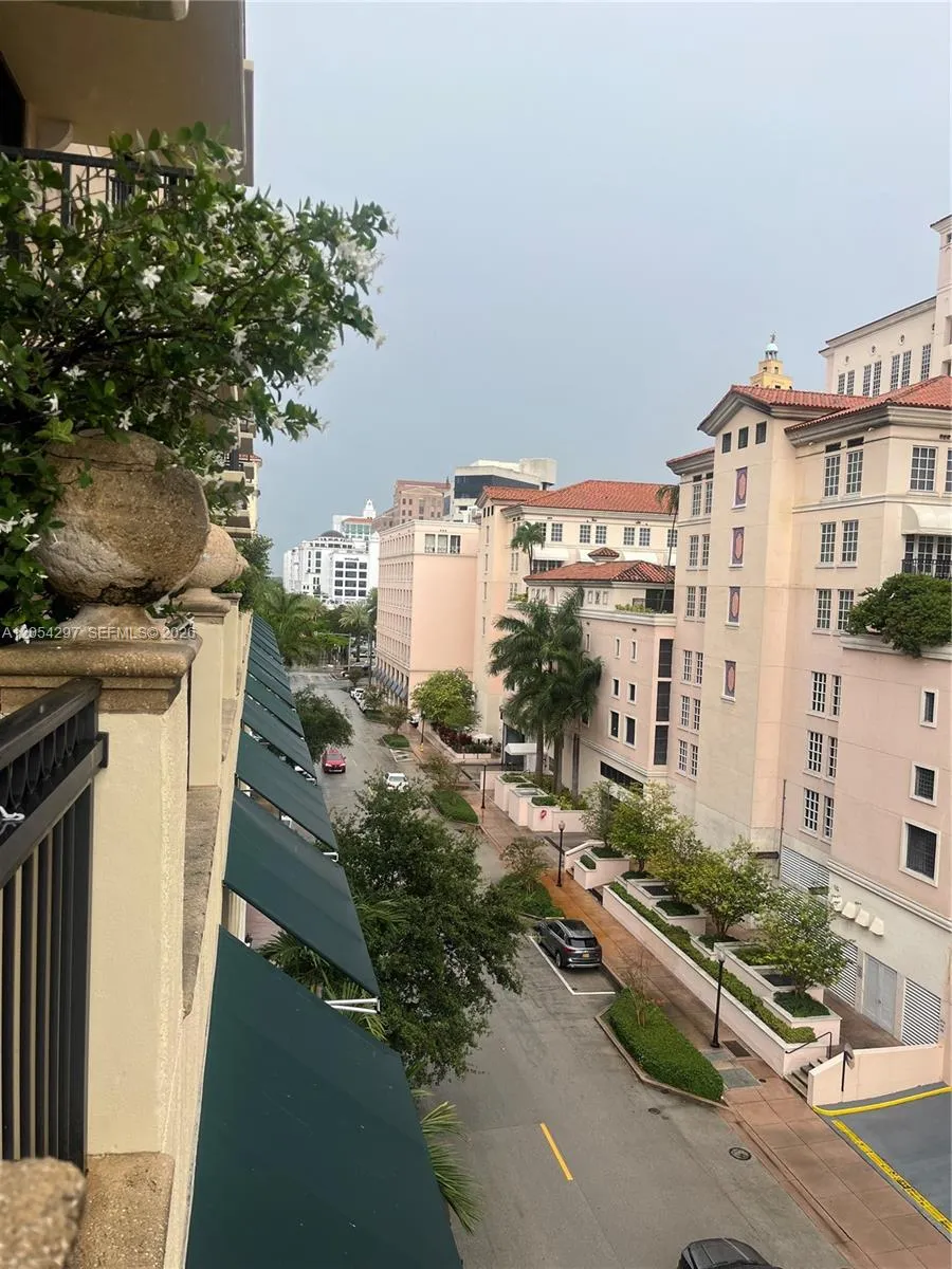 55 Merrick Way #524 Coral Gables, FL 33134