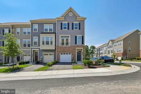 26401 SIR JAMIE TERRACE