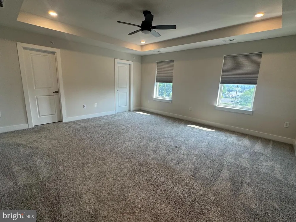 4774 FRANKLIN CIRCLE Pipersville, PA 18947