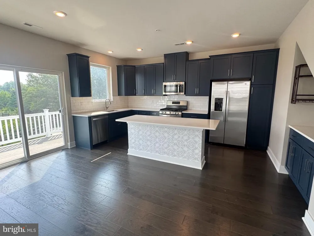 4774 FRANKLIN CIRCLE Pipersville, PA 18947