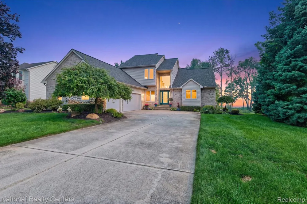 2915 Allison Lane Highland Charter Township, MI 48357