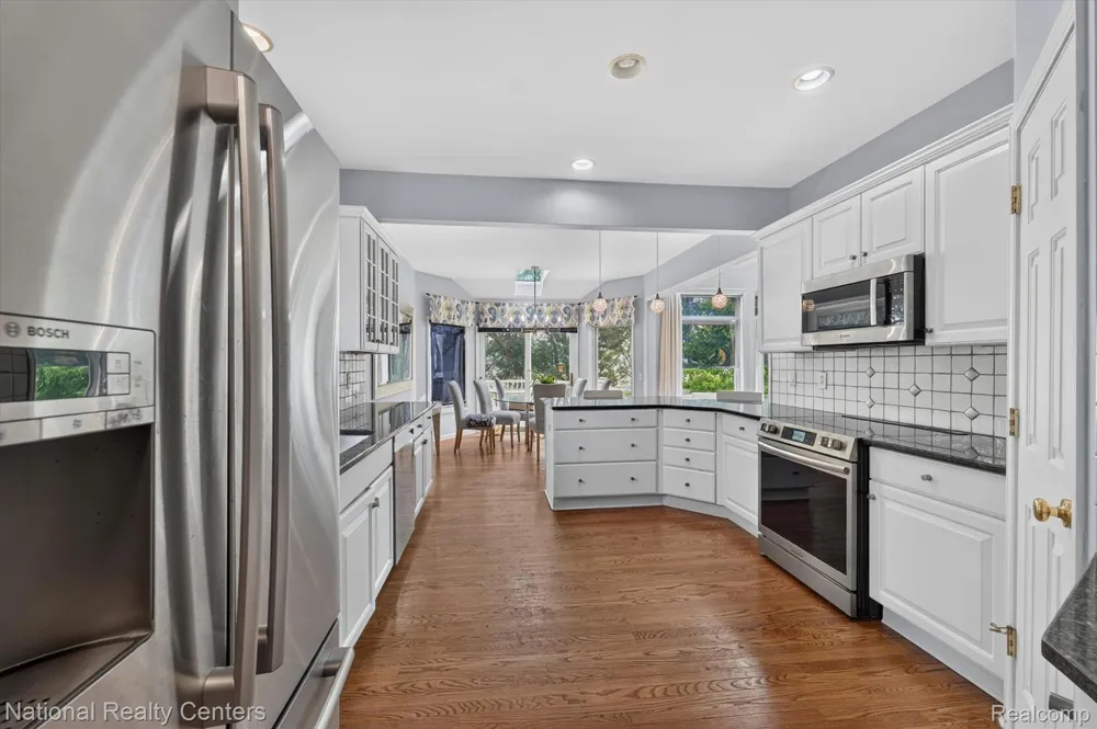 2915 Allison Lane Highland Charter Township, MI 48357