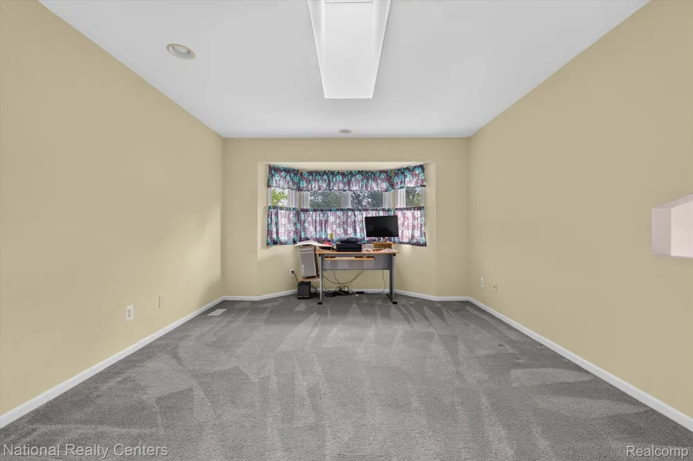 2915 Allison Lane Highland Charter Township, MI 48357