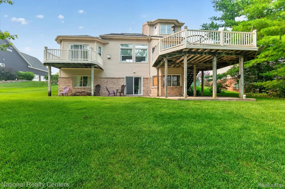 2915 Allison Lane Highland Charter Township, MI 48357