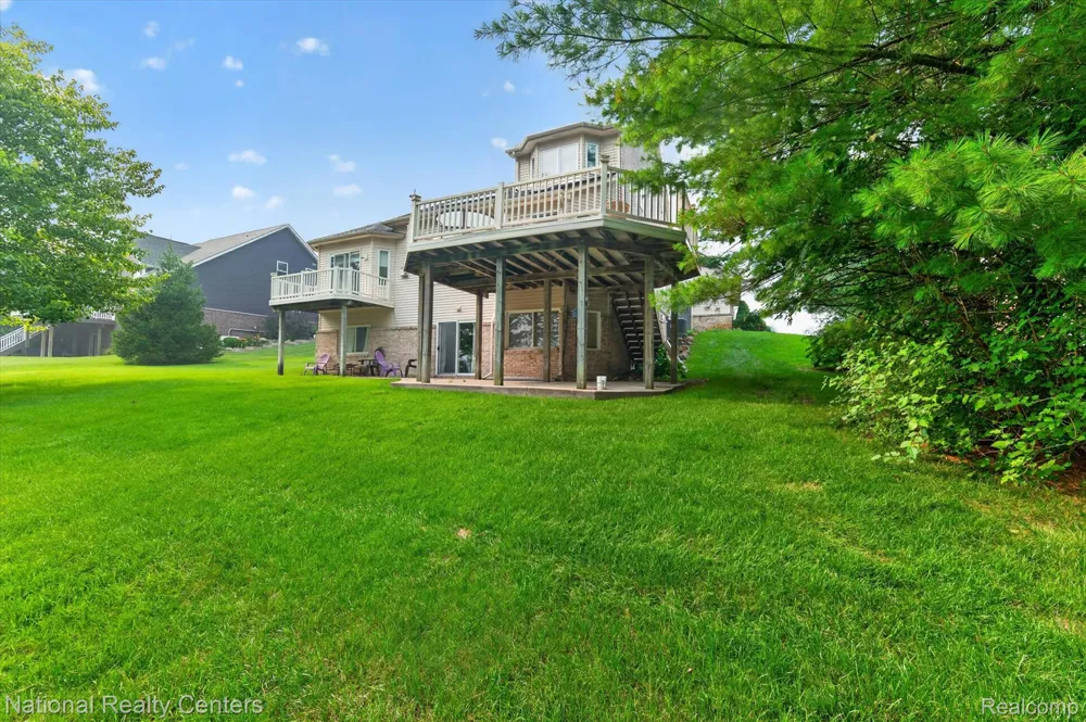 2915 Allison Lane Highland Charter Township, MI 48357