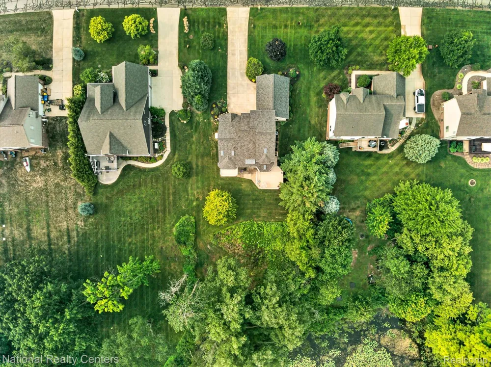2915 Allison Lane Highland Charter Township, MI 48357