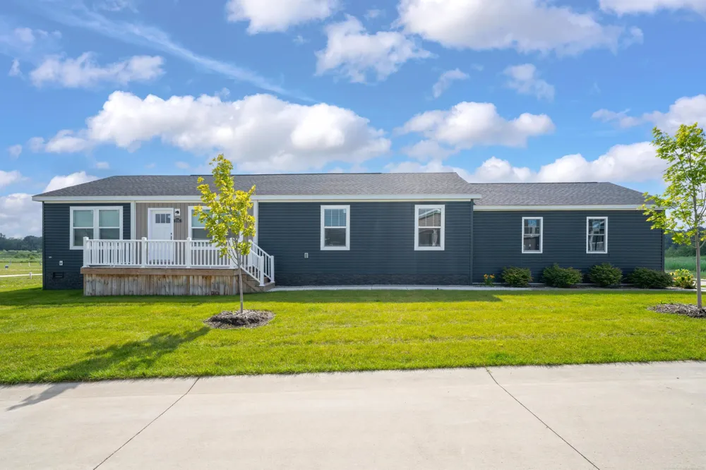 2785 Trade Winds Court Lapeer Township, MI 48446