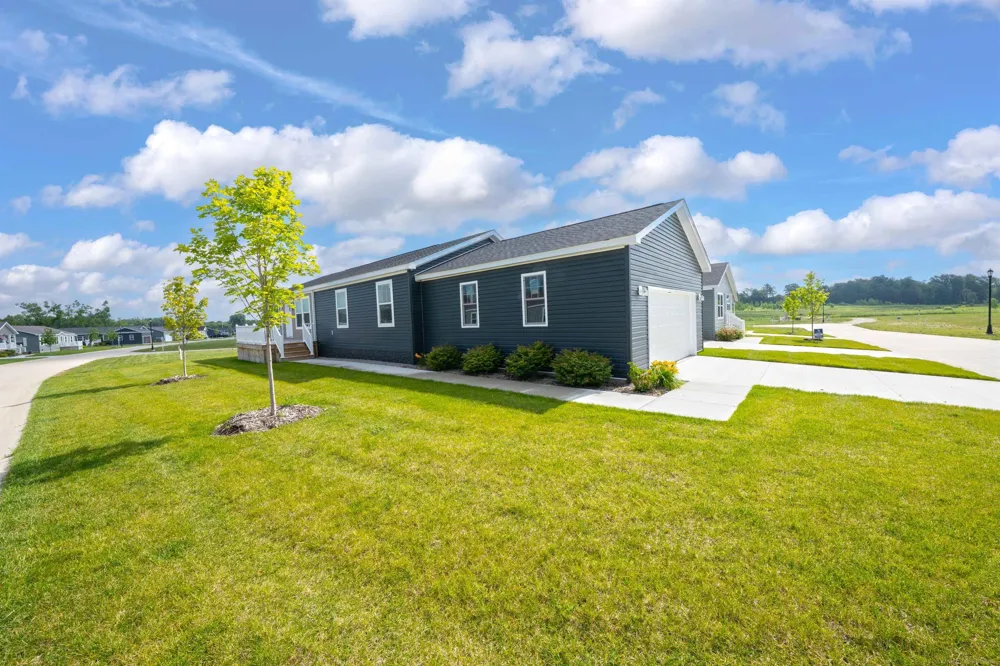 2785 Trade Winds Court Lapeer Township, MI 48446