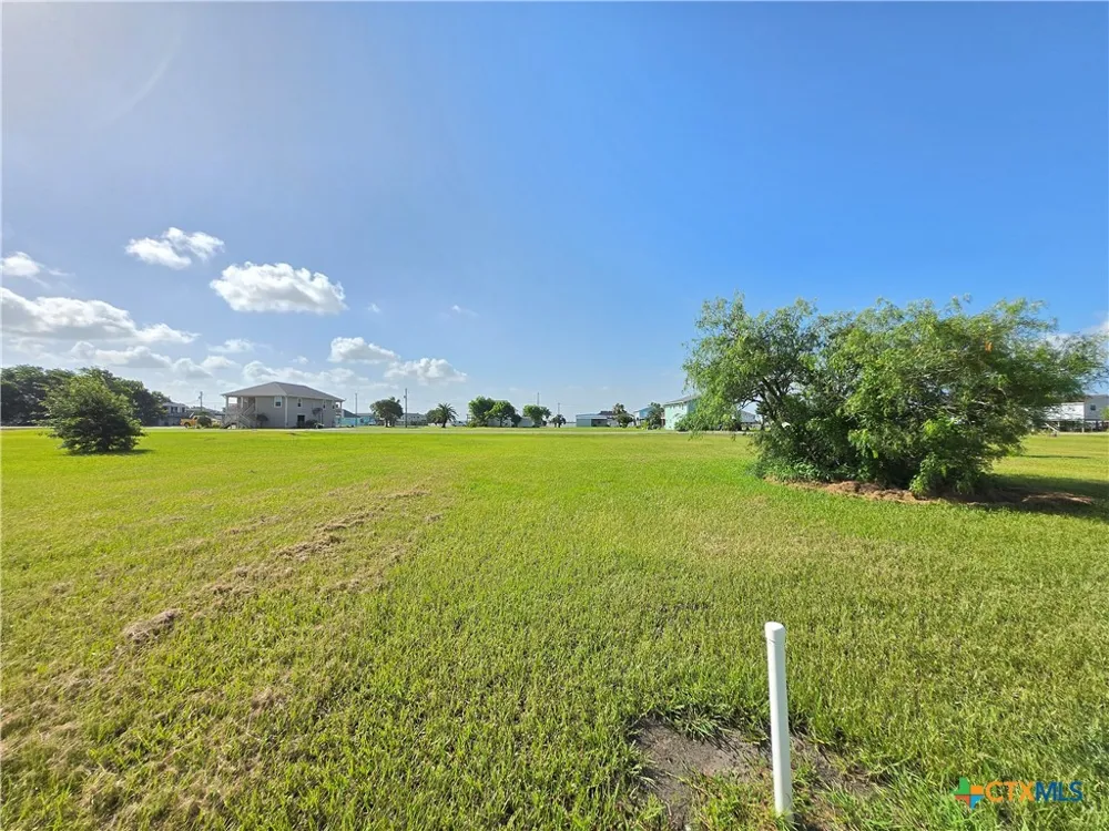588 Bayview Drive Palacios, TX 77465