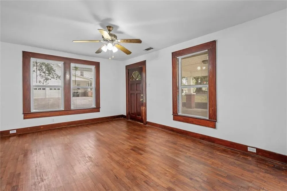 76 W Mill St Tallapoosa, GA 30176