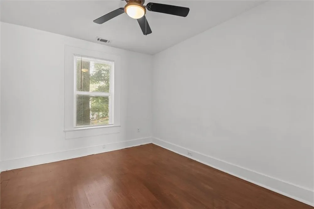 76 W Mill St Tallapoosa, GA 30176