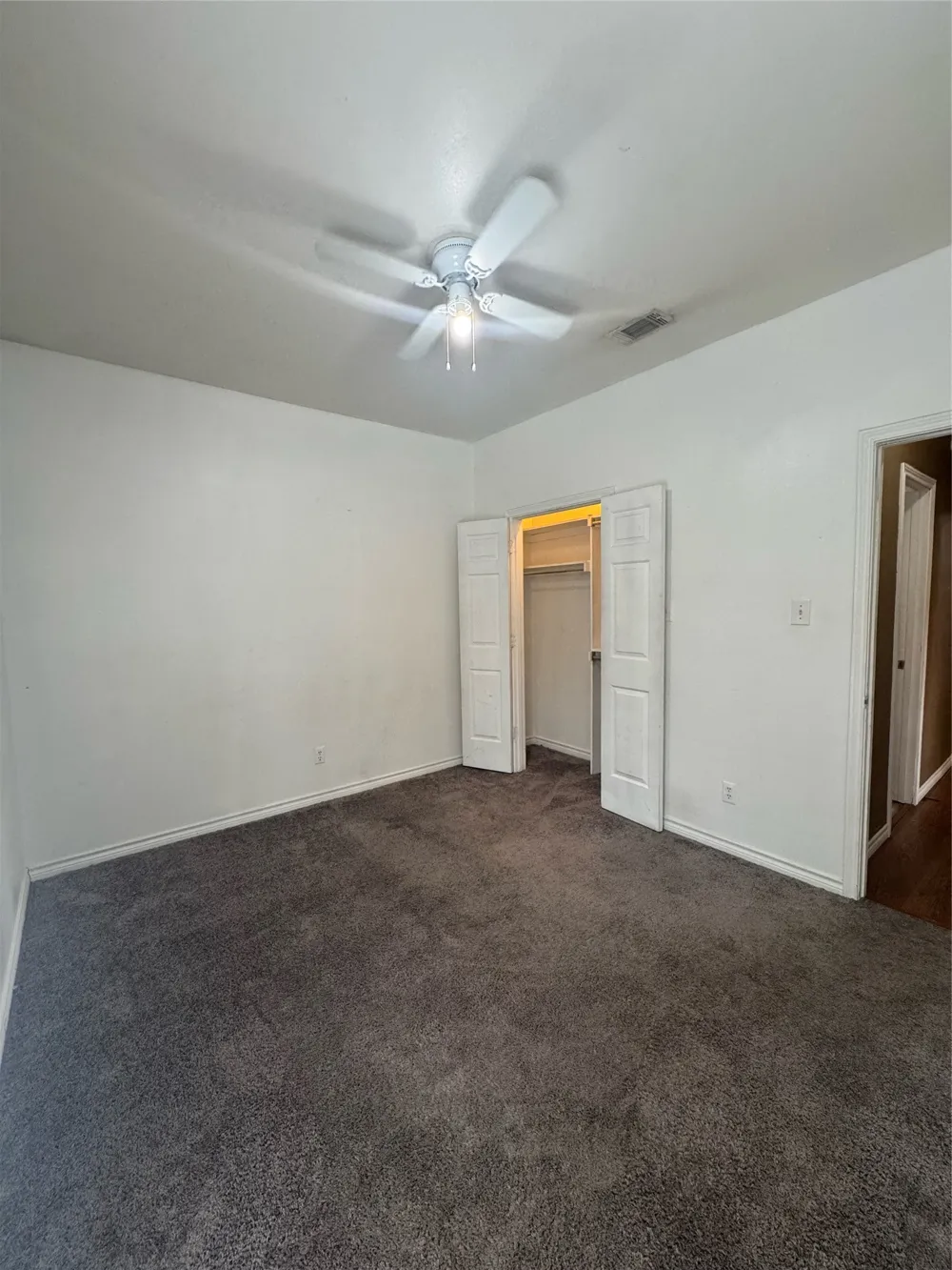 201 E Windsor Drive Denton, TX 76209