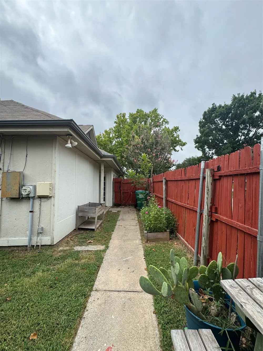 201 E Windsor Drive Denton, TX 76209