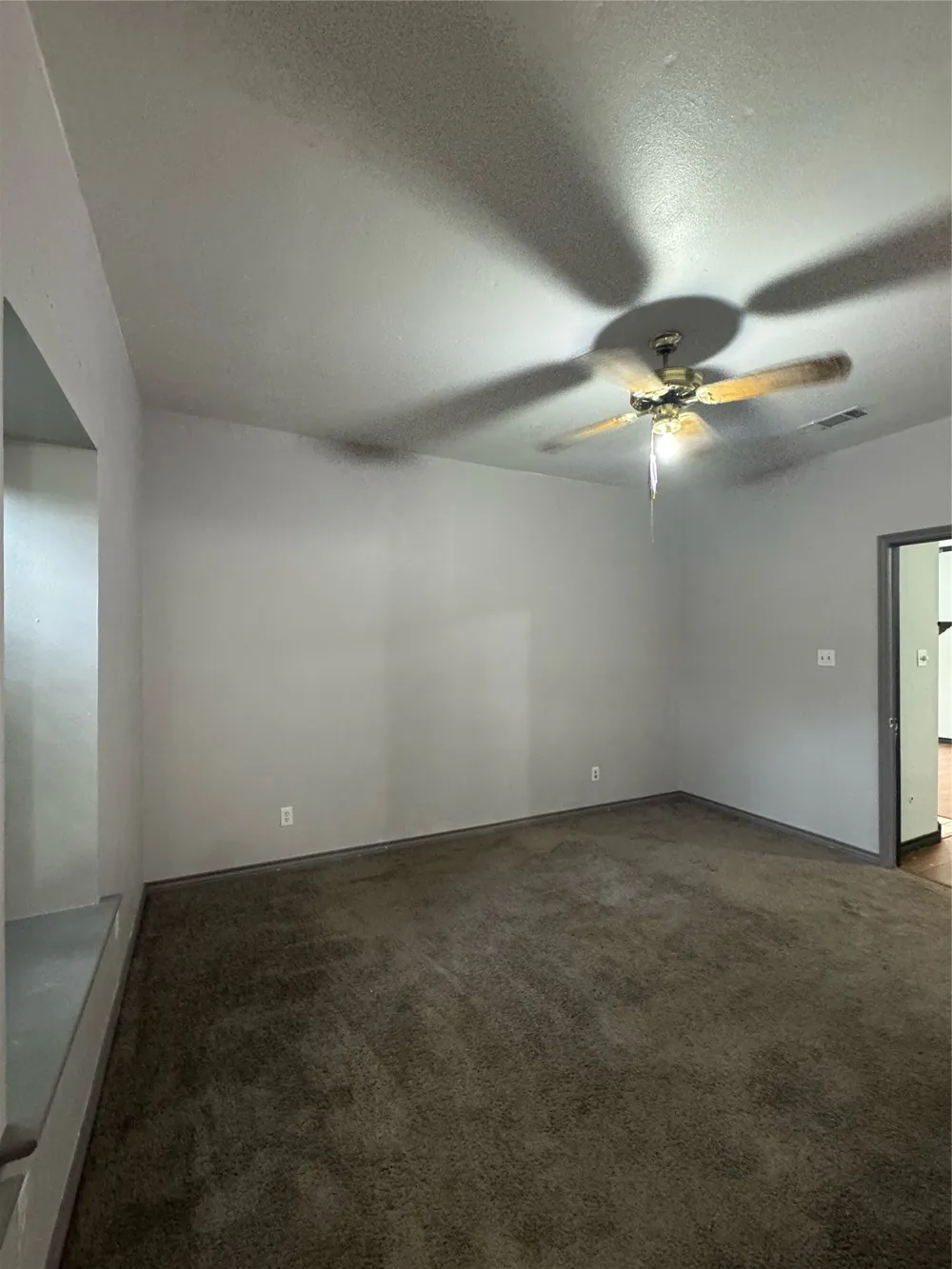 201 E Windsor Drive Denton, TX 76209