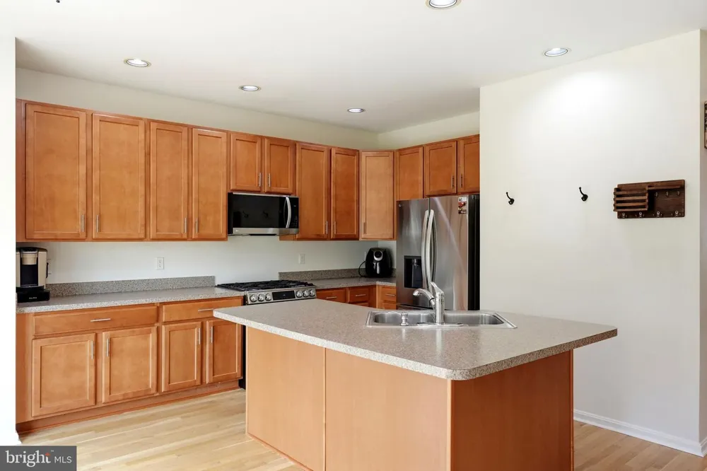 143 PENNS MANOR DRIVE Kennett Square, PA 19348