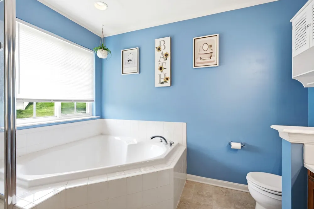 143 PENNS MANOR DRIVE Kennett Square, PA 19348