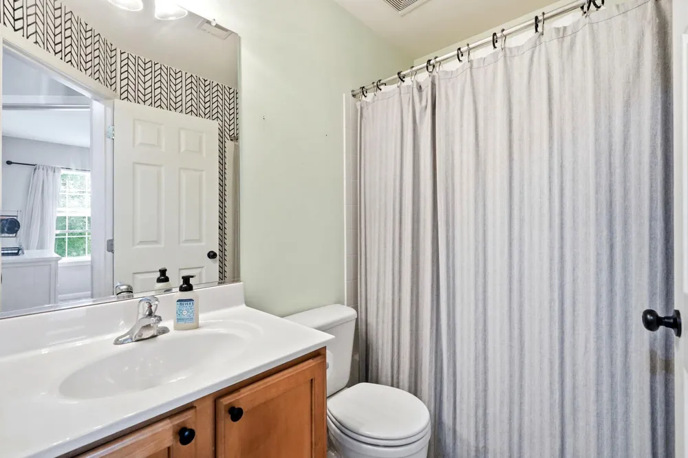 143 PENNS MANOR DRIVE Kennett Square, PA 19348