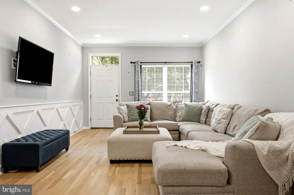 143 PENNS MANOR DRIVE Kennett Square, PA 19348