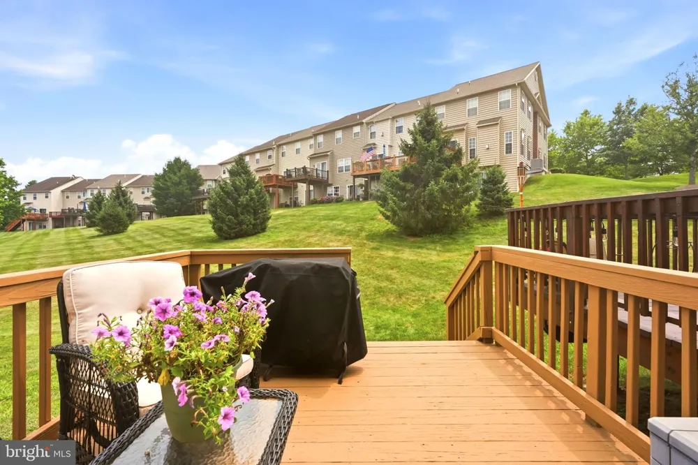 143 PENNS MANOR DRIVE Kennett Square, PA 19348