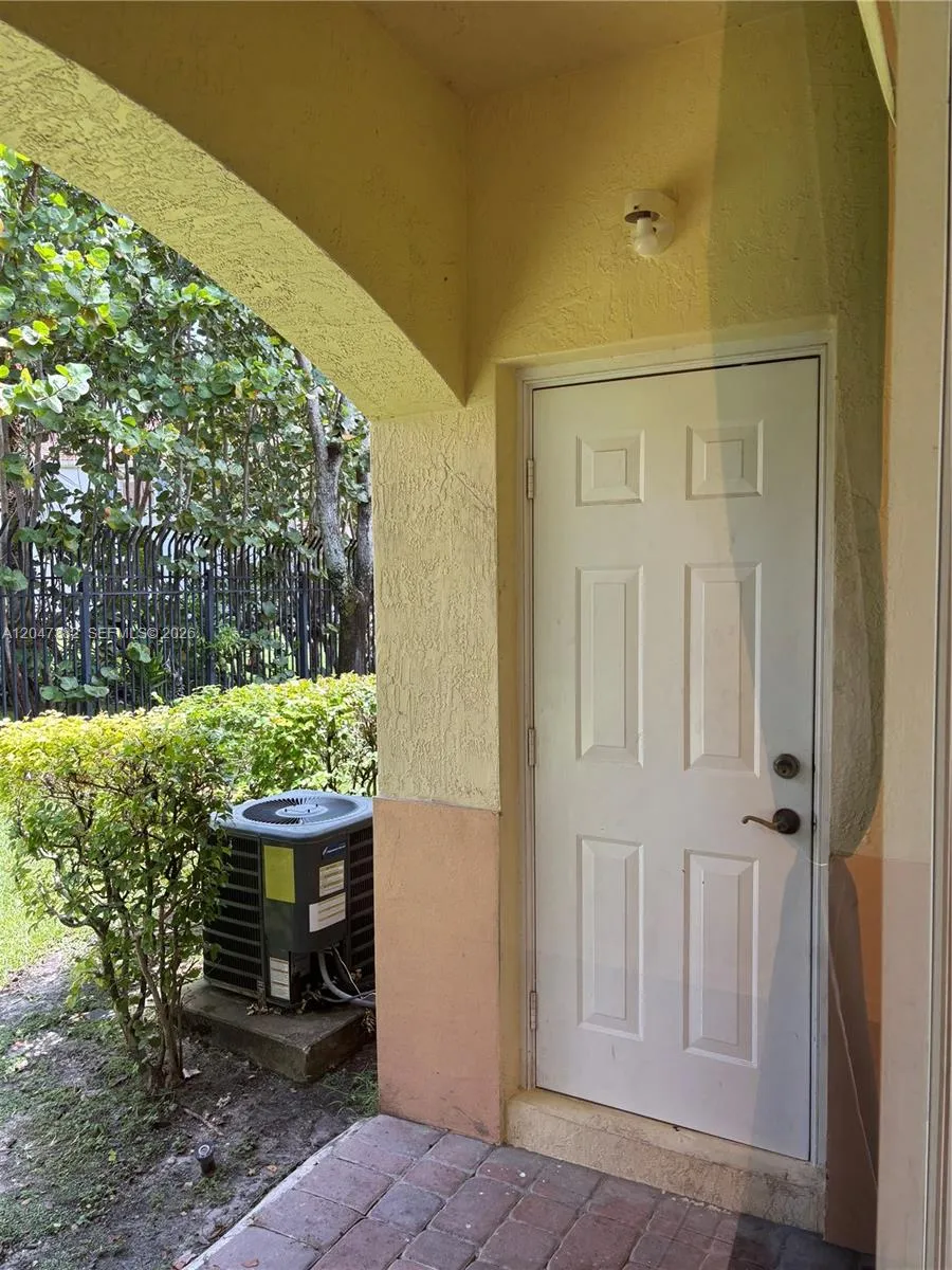 2549 SW 83rd Ter #105 Miramar, FL 33025