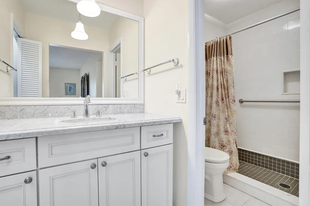 4501 S Ocean Boulevard #B3 South Palm Beach, FL 33480