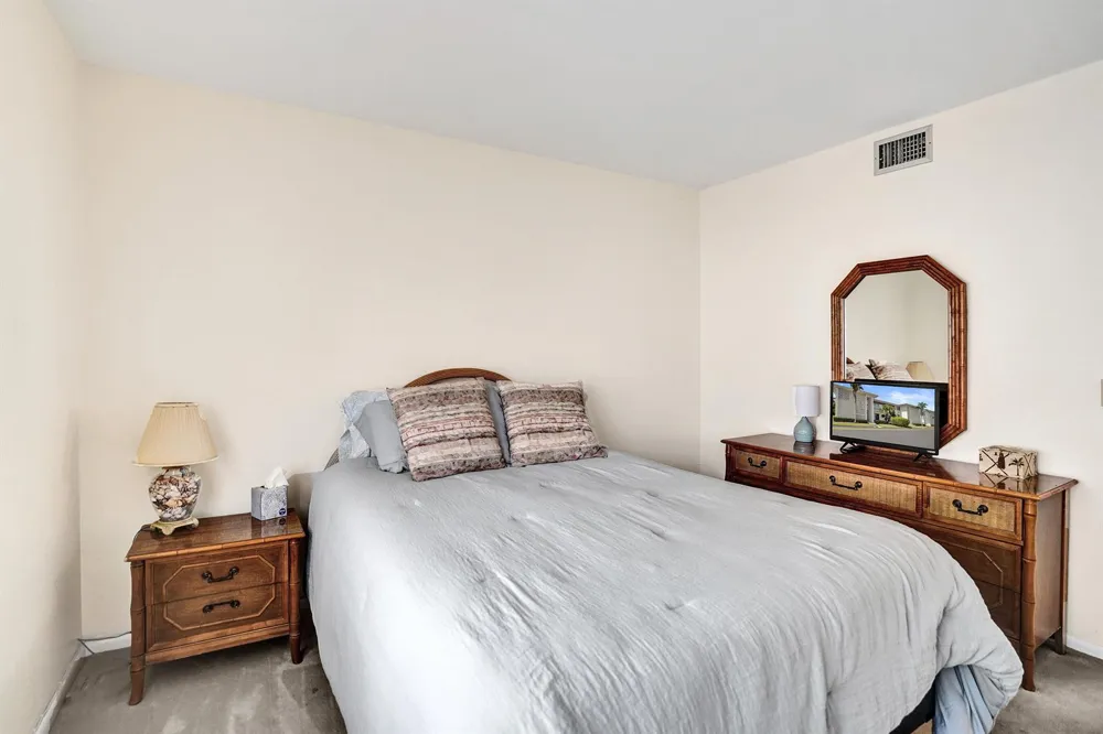 4501 S Ocean Boulevard #B3 South Palm Beach, FL 33480