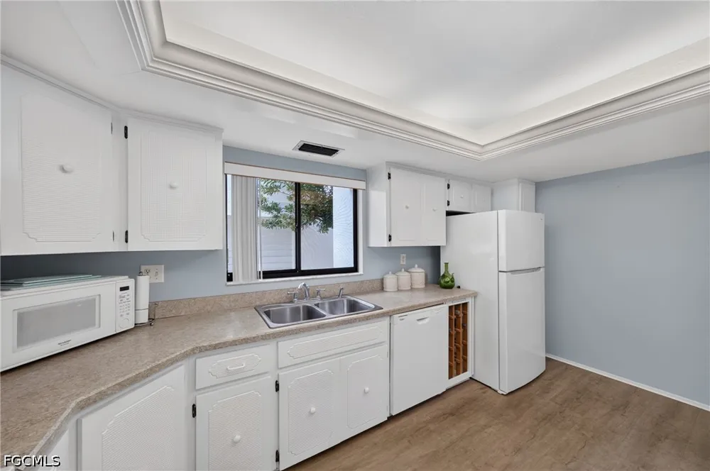 Trawler Court #102 Fort Myers, FL 33919