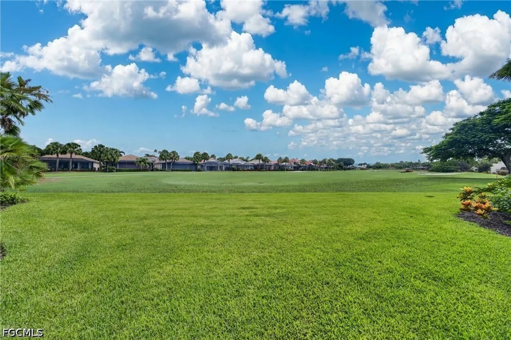 Trawler Court #102 Fort Myers, FL 33919