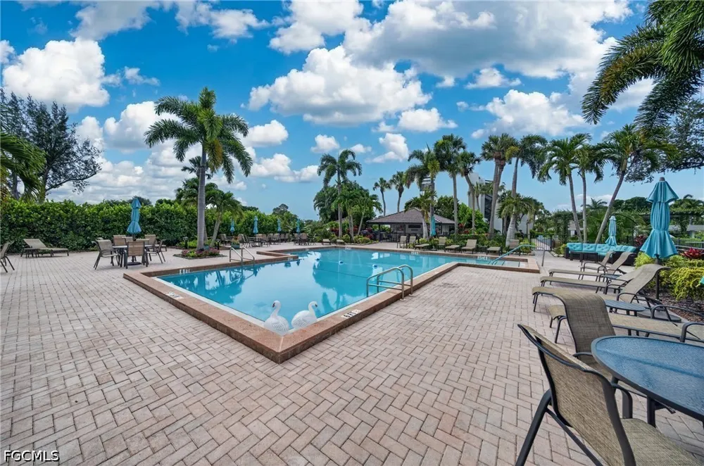 Trawler Court #102 Fort Myers, FL 33919