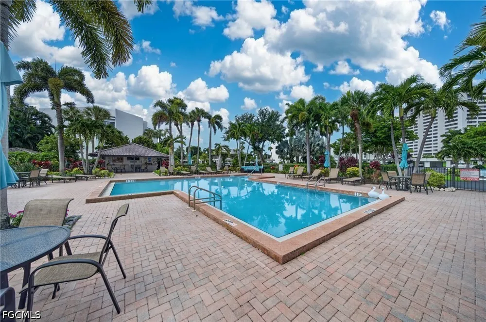 Trawler Court #102 Fort Myers, FL 33919