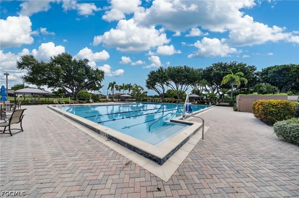 Trawler Court #102 Fort Myers, FL 33919