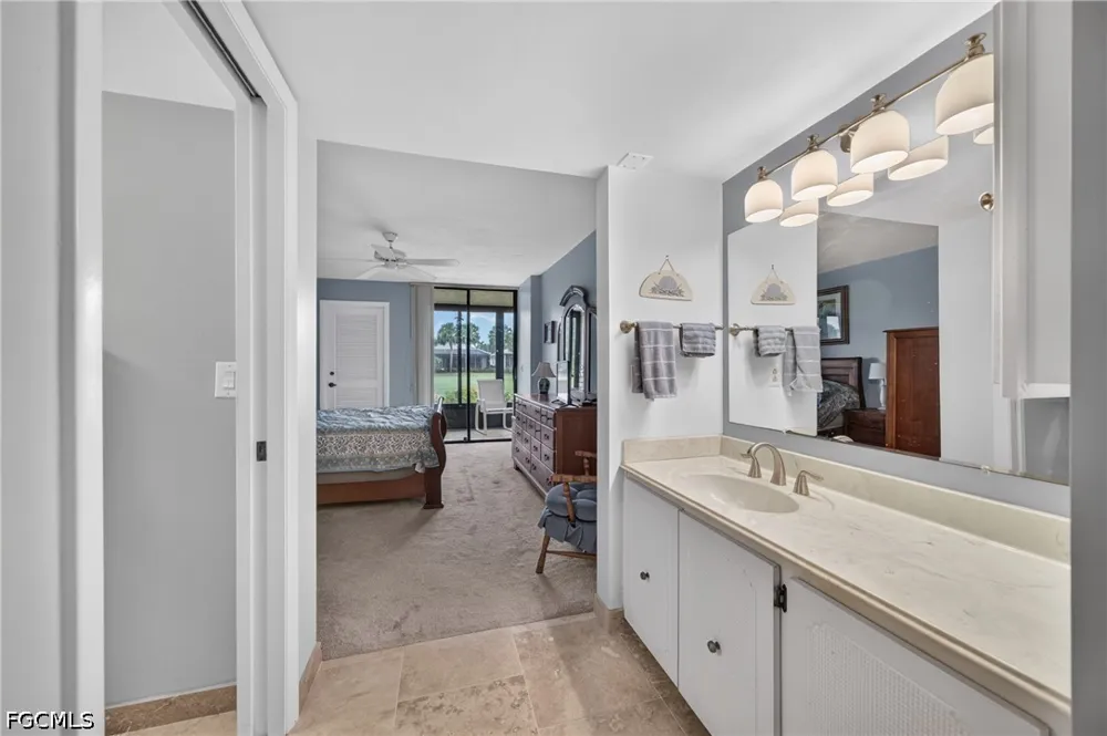 Trawler Court #102 Fort Myers, FL 33919