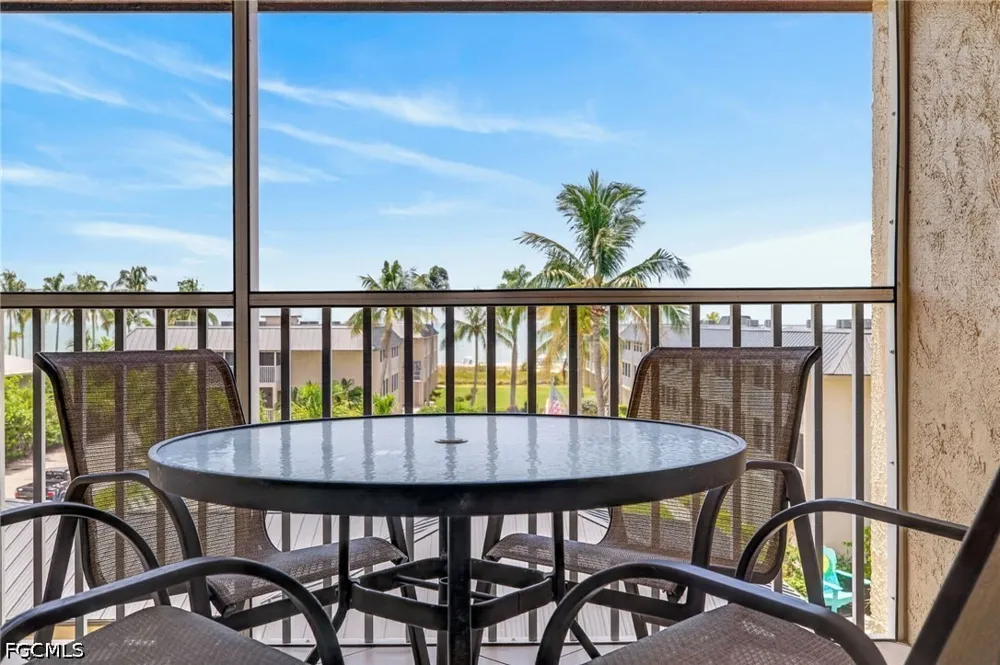 Fulgur Street #110 Sanibel, FL 33957