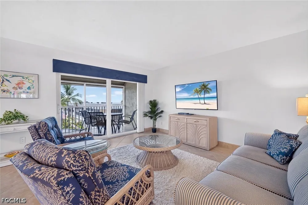 Fulgur Street #110 Sanibel, FL 33957